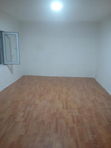 Casă cu Teren 100 Mp în Mihai Bravu