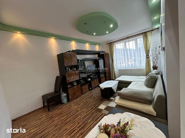 Apartament cu 2 camere decomandat în Marginea