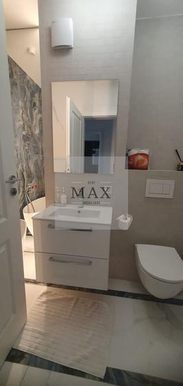 Apartament cu 3 camere, mobilat în Zorilor