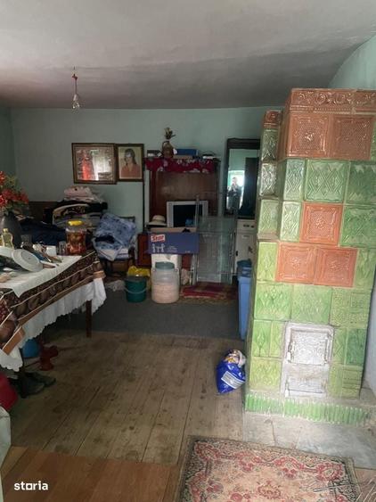 Casă cu 3 camere în Crihan