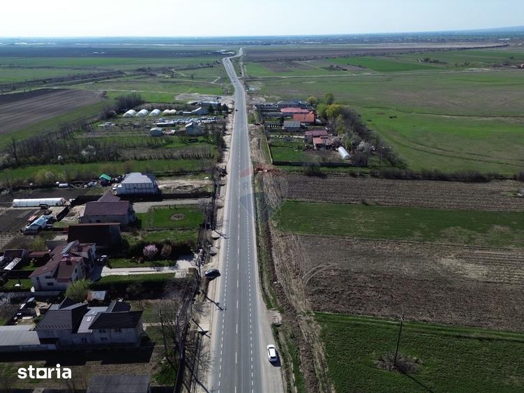 Teren de 9431 mp, în Garoafa