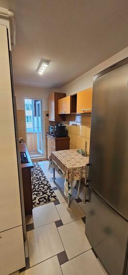 Apartament cu 2 camere decomandat în Astra