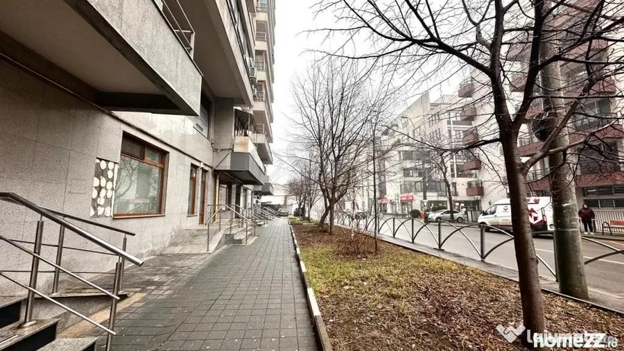 Spațiu comercial, de 40 mp, în Bucureștii Noi