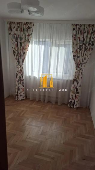 Apartament cu 3 camere decomandat în Eremia