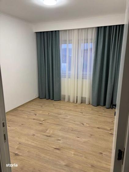 Apartament cu 3 camere în Est