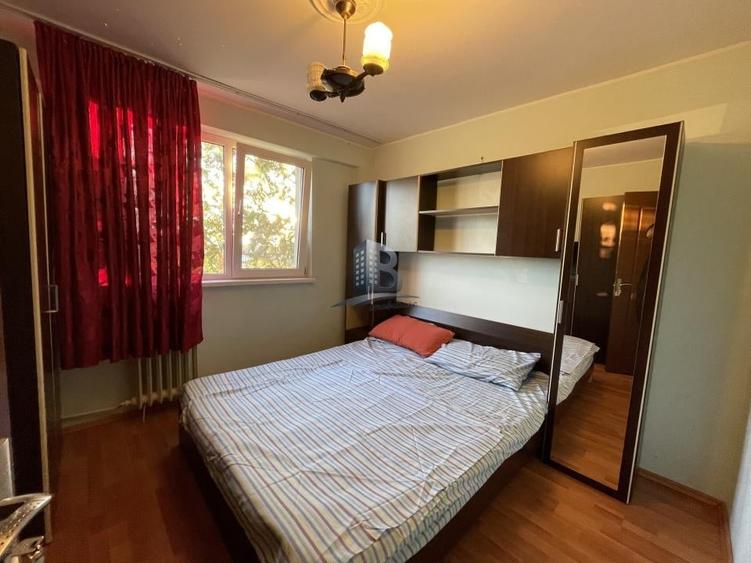 Apartament cu 2 camere decomandat, mobilat în Tei