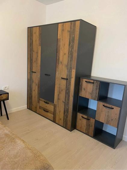 Apartament cu 2 camere decomandat în Giroc
