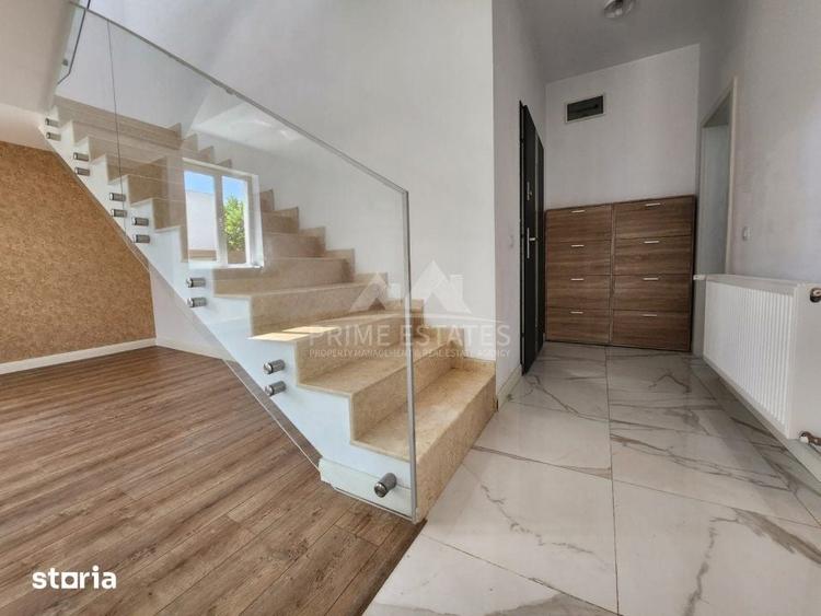 Casă cu 5 camere cu Teren 534 Mp în Corbeanca