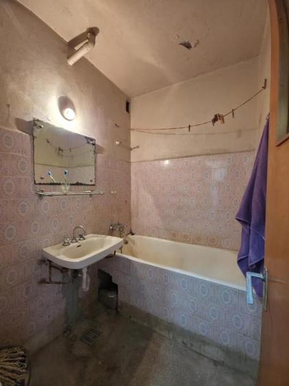 Apartament cu 4 camere în Militari