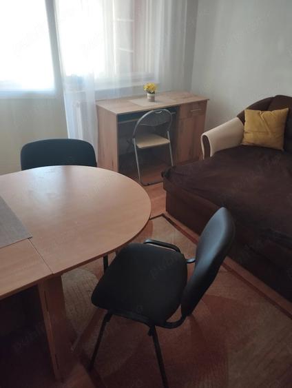 Garsonieră semidecomandată în Central