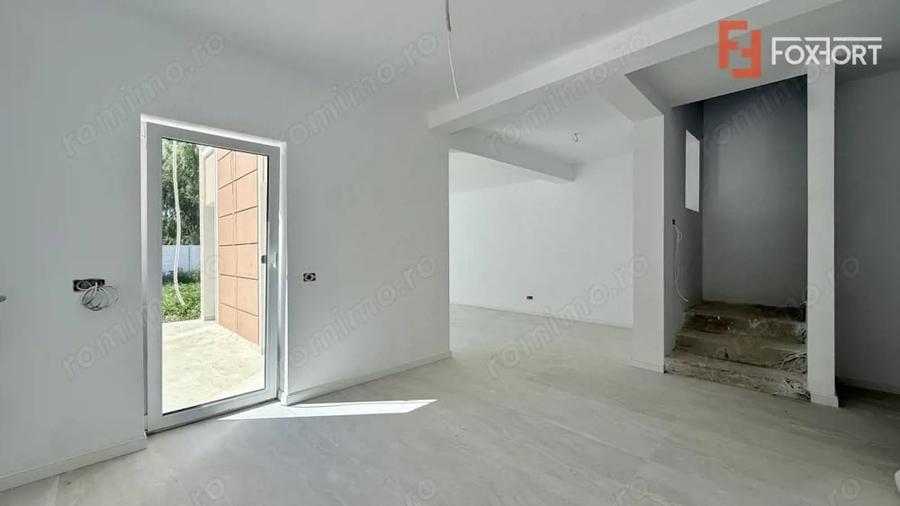 Casă cu 4 camere cu Teren 315 Mp în Ghiroda