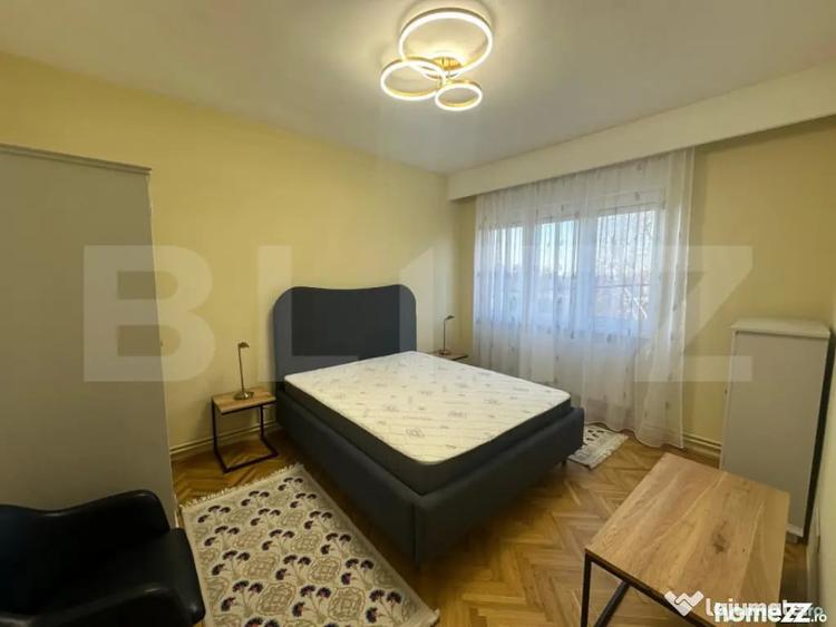 Apartament cu 4 camere decomandat în Titulescu