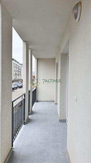 Apartament cu 3 camere decomandat, mobilat în Central