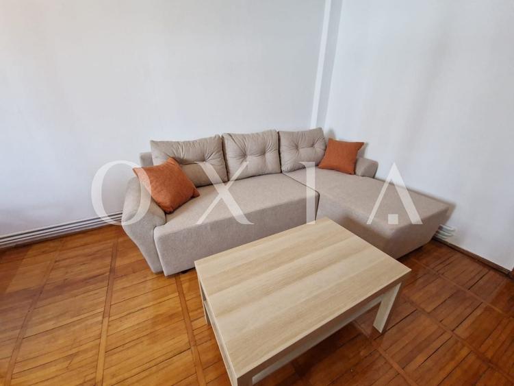 Apartament cu 3 camere decomandat, mobilat în Gheorghe Lazăr