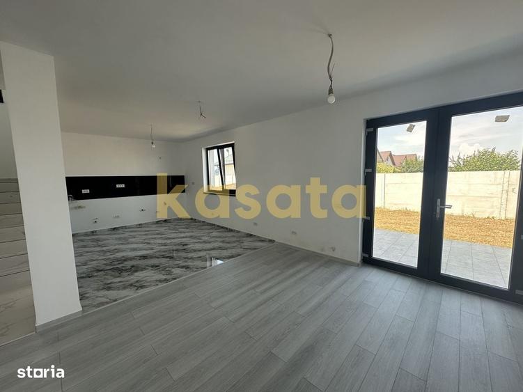 Casa, - 4