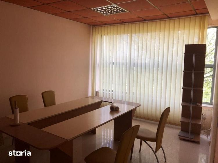 Teren de 1500 mp, în Pielești