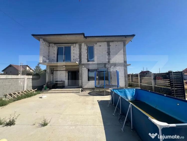 Casă cu 5 camere cu Teren 450 Mp în Central