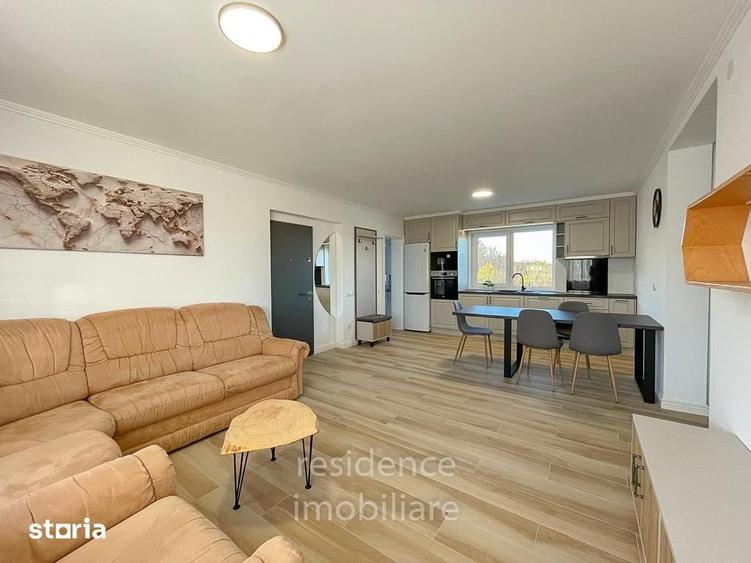 Apartament cu 4 camere semidecomandat în Borhanci