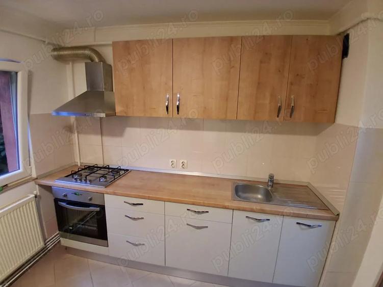 Apartament cu 2 camere decomandat în Astra