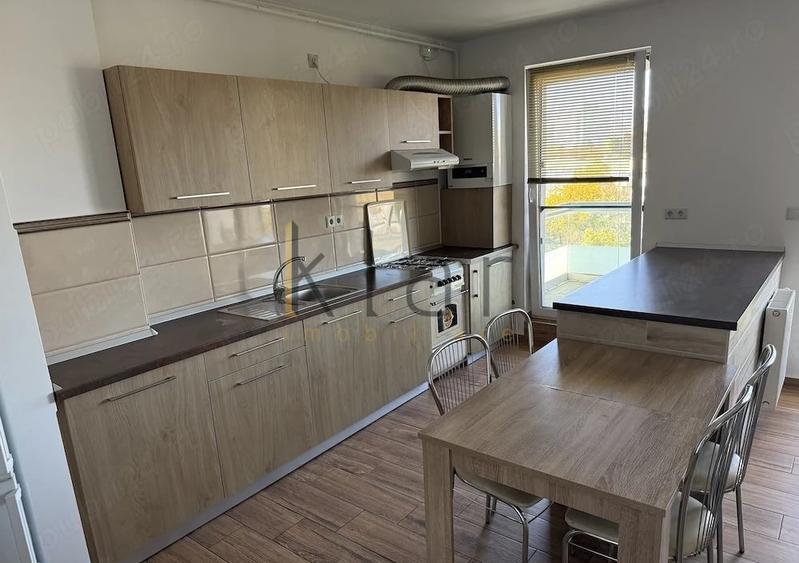 Apartament cu 3 camere semidecomandat în Gheorgheni