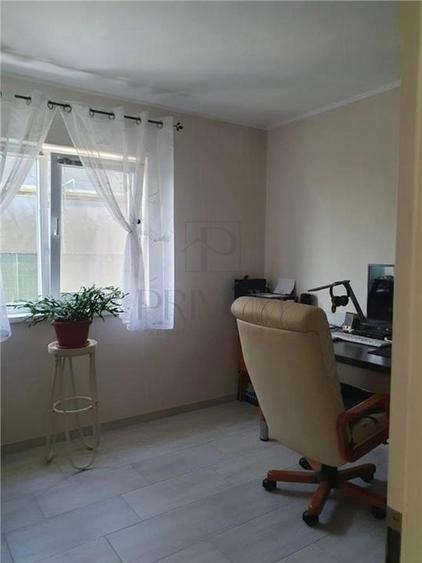 Duplex cu 3 camere cu Teren 250 Mp în Sânmihaiu Român