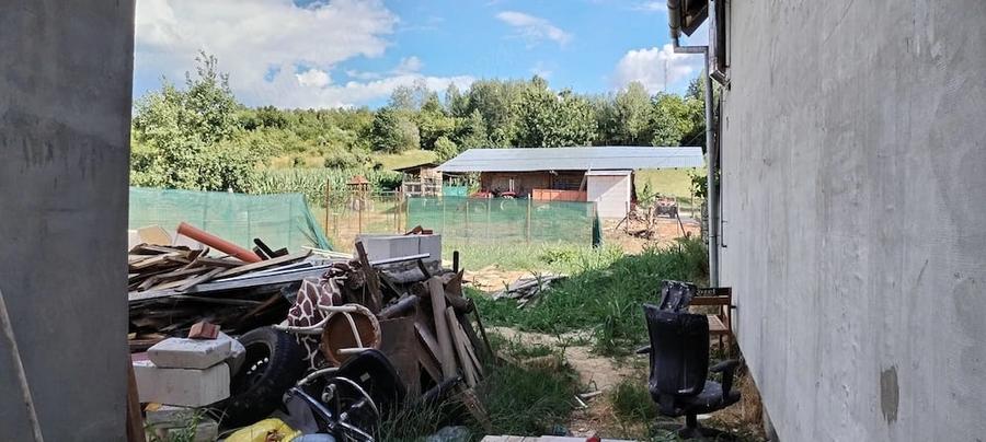 Casă cu 2 camere cu Teren 72 Mp în Obreja