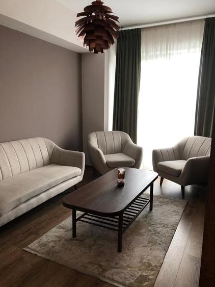 Apartament decomandat în Splaiul Independenței