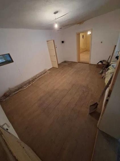 Casă individuală cu 5 camere cu Canalizare în Cisnădioara