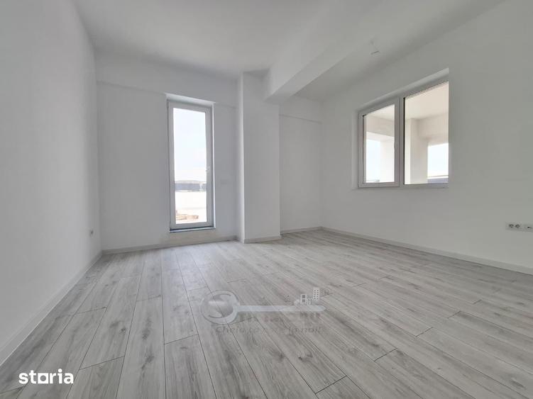 Apartament cu 3 camere decomandat în Galata