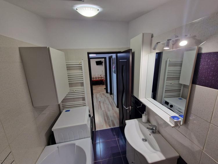 Apartament cu 2 camere decomandat în Strugurilor