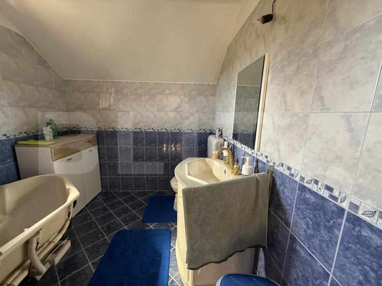 Casă individuală cu 5 camere cu Canalizare în Păulești