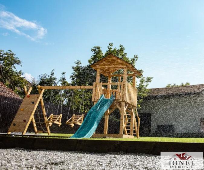 Casă individuală cu 3 camere cu Canalizare în Cetate