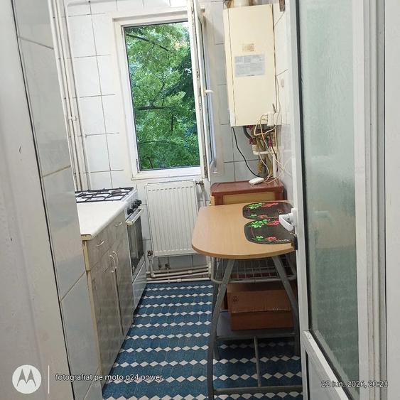 Apartament cu 2 camere semidecomandat în Micro 38