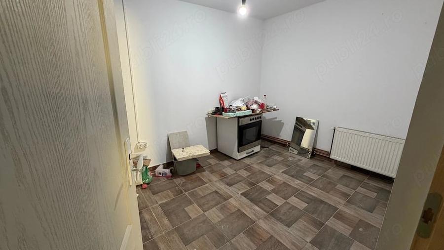 Spațiu comercial, de 50 mp, în Dumbrăvița