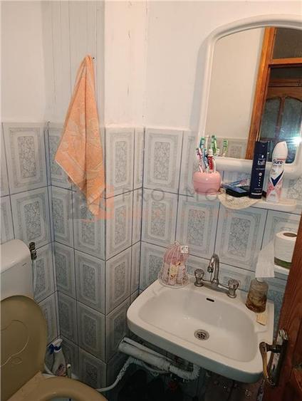 Apartament cu 3 camere decomandat, mobilat în Dorobanți 1