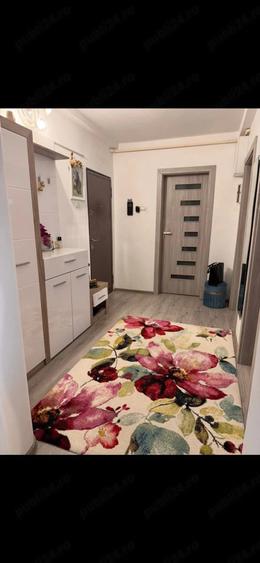 Apartament cu 3 camere decomandat în Gara