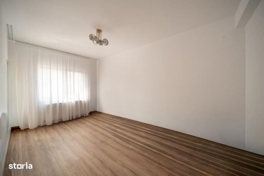 Casă cu 4 camere cu Teren 192 Mp în Central