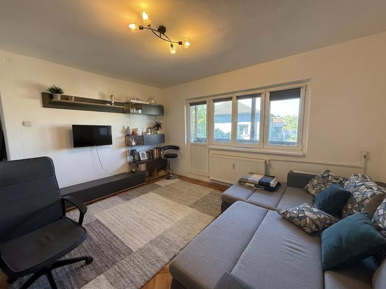 Apartament cu 2 camere semidecomandat, mobilat în Girocului