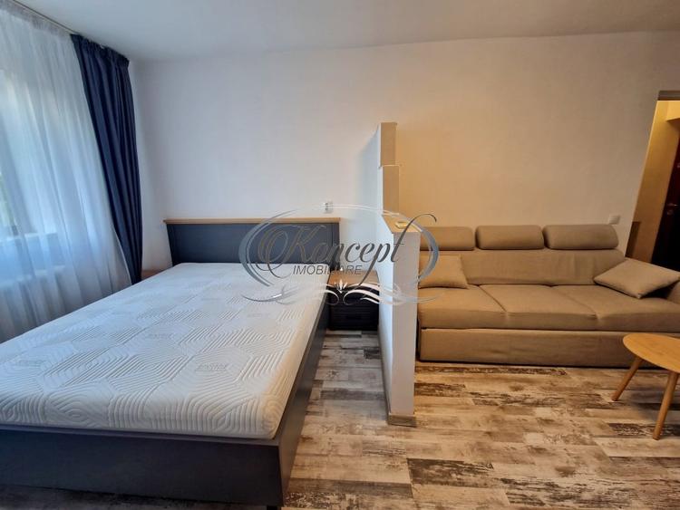 Garsonieră decomandată, mobilată în Gruia