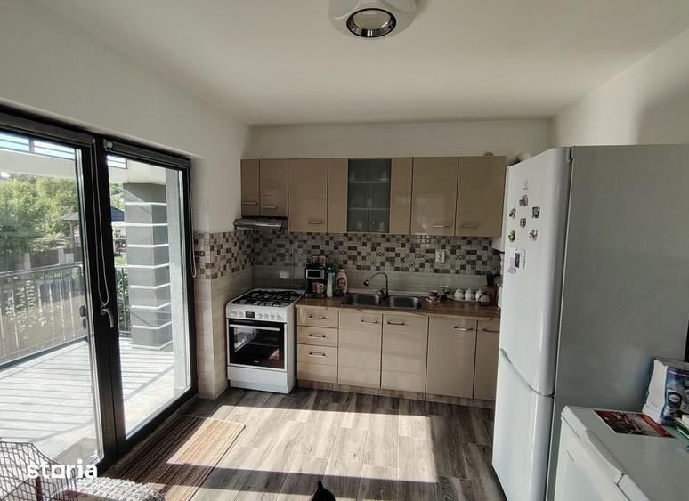 Casă cu 3 camere cu Teren 500 Mp în Miroslava