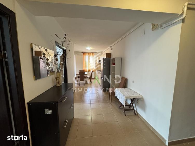 Apartament cu 3 camere, mobilat în Florești