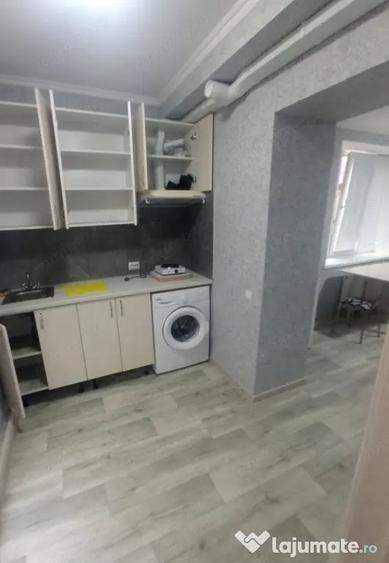 Garsonieră în Gorjului