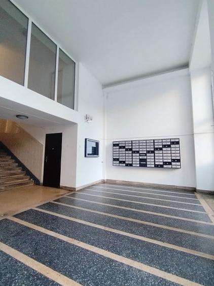 Garsonieră semidecomandată în Gara de Nord