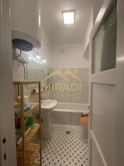 Apartament cu 3 camere în Dorobanți