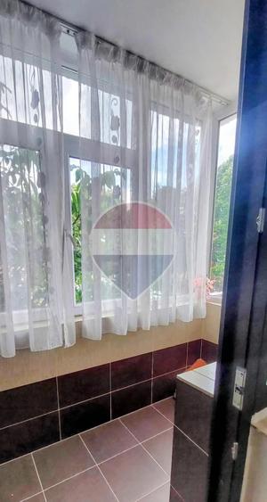 Apartament cu 2 camere nedecomandat în Filiași