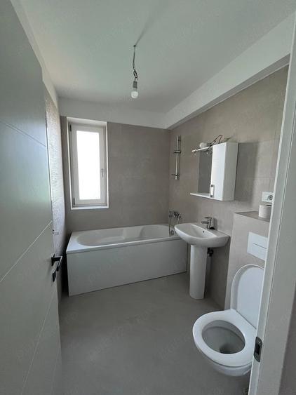 Apartament cu 2 camere semidecomandat în Lunca Cetățuii