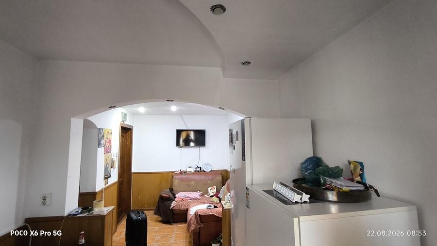 Apartament cu 2 camere decomandat în Exterior Vest