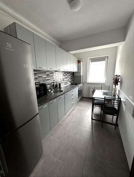 Apartament 2 camere decomandat langa metrou Berceni - 7