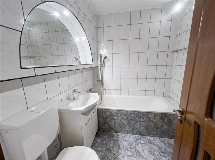 Apartament cu 2 camere decomandat în Burdujeni