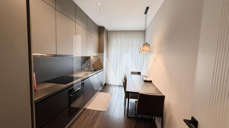 Apartament cu 2 camere decomandat, mobilat în Tractorul